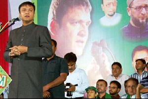 ‘मोदींची देशाला हिंदुराष्ट्र बनविण्याकडे वाटचाल’