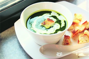 रुचकर -ग्रीन सूप