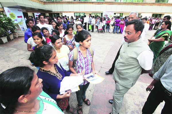 मार्ग यशाचा आणि थेट शिक्षणमंत्र्यांकडूनच शंकांचे निरसन..