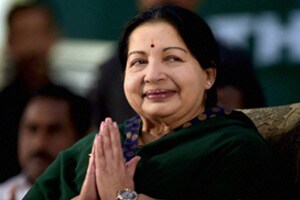 जयललिता पाचव्यांदा मुख्यमंत्रीपदी विराजमान