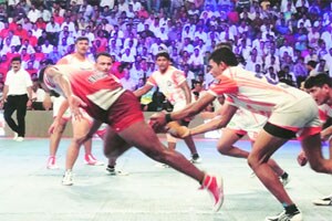 महाकबड्डी लीगला खेडमध्ये उत्स्फूर्त प्रतिसाद