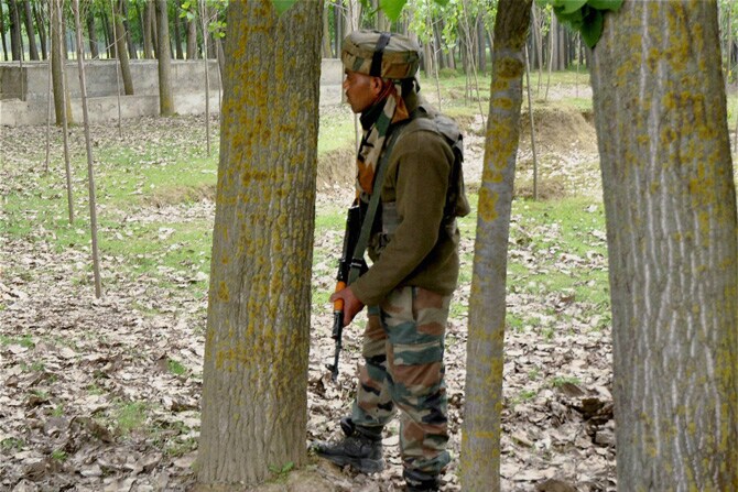 पाकिस्तानकडून शस्रसंधीचा भंग