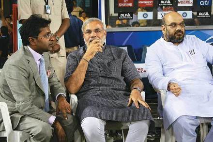 ‘पंतप्रधानांच्या सहमतीनेच स्वराज यांची ललित मोदींना मदत?’