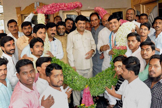 ग्रामीण भागावर ‘व्हॅट’चा बोजा टाकण्यास काँग्रेसचा विरोध