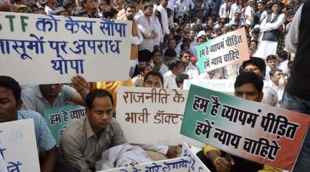 ‘व्यापमं’ घोटाळ्यातील आरोपींचा मृत्यू नैसर्गिक -बाबूलाल गौर
