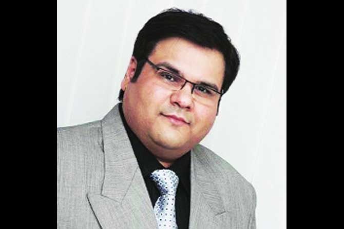 ‘सचिन ट्रॅव्हल्स’चे सचिन जकातदार यांचे निधन