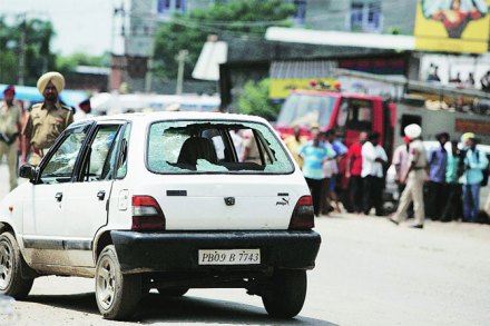 गुरुदासपूरमध्ये तब्बल १२ तासांची धुमश्चक्री