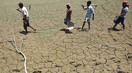 भारतीय जैन संघटनेने उचलली आत्महत्याग्रस्त शेतकऱ्यांच्या मुलांची शिक्षणाची जबाबदारी