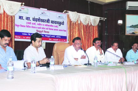 कृषिपंपांना वीज जोडणी न दिल्याने शेतकऱ्यांच्या आत्महत्या -ऊर्जामंत्री