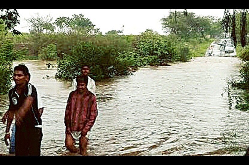 पंधरा वर्षांनी मनकर्णिका नदीला पूर