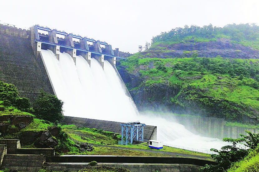 धरणसाठय़ात नाममात्र वाढ