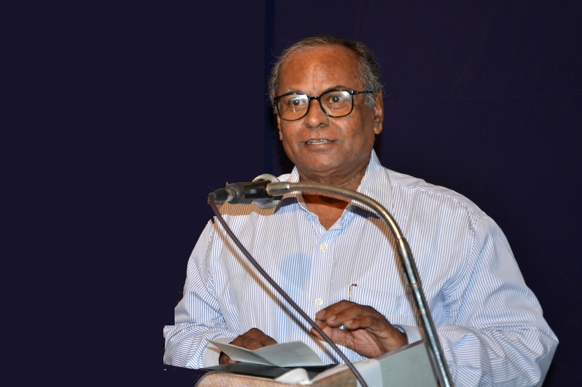 Arun Tikekar, Journalist, Loksatta
