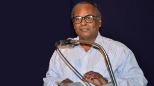 Arun Tikekar, Journalist, Loksatta