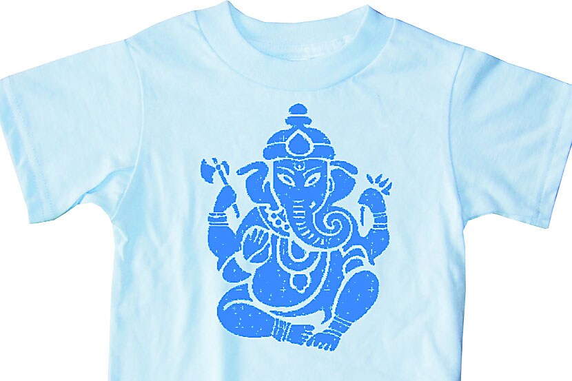 टीशर्टवर गणराज