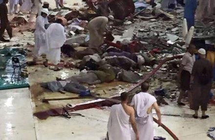 मक्का मशिदीत क्रेन कोसळून १०७ ठार, दोन भारतीयांचा समावेश