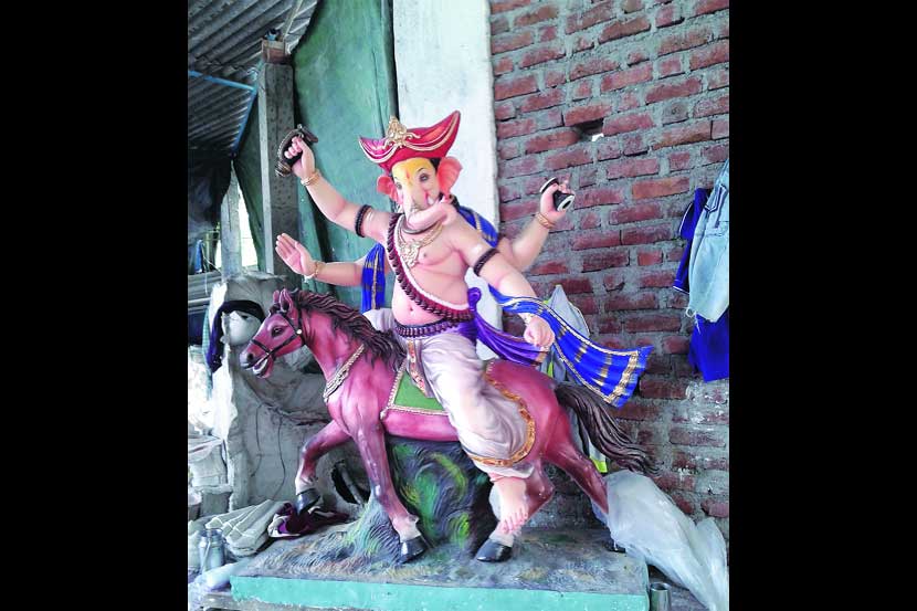गणेशमूर्ती कारखान्यांवर थकबाकीचे विघ्न