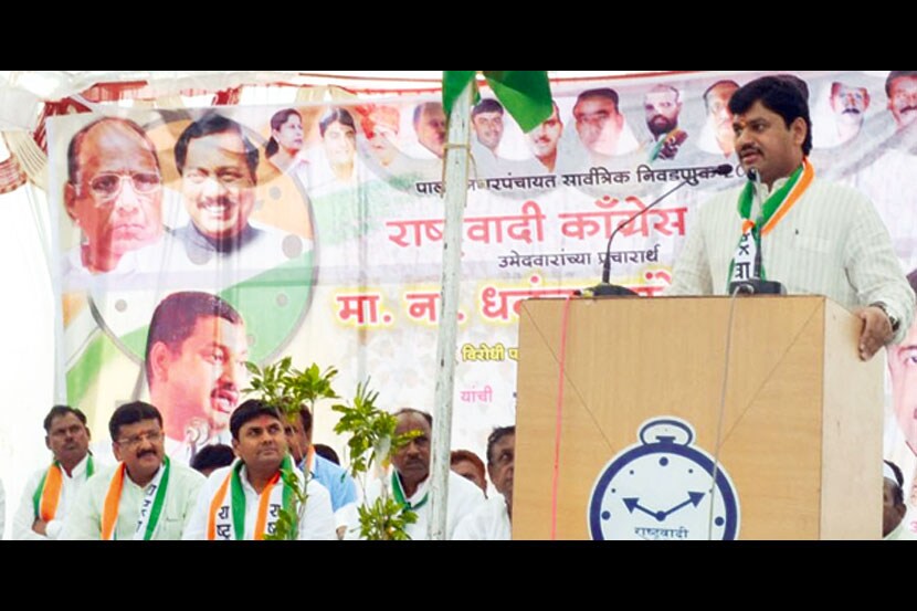 ‘मलिदा खाण्यासाठी लोणीकरांची धडपड’