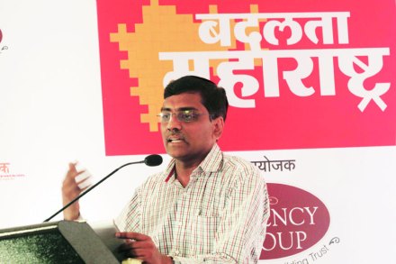 नद्यांचे पाणी वाचवायला हवे ; ‘पाणी नेमके कुठे मुरते’ सत्रातील सूर