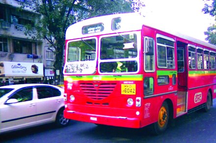 बेस्ट कर्मचाऱ्यांचा संप टळला