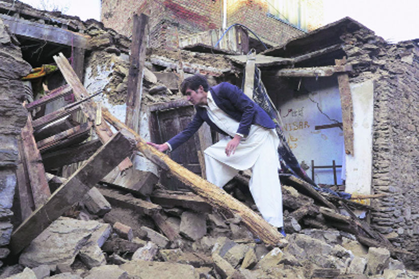 दक्षिण आशियातील भूकंपबळींची संख्या ३४०