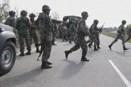 काश्मीरमधून सैन्य काढून घेण्याची पाकची मागणी भारताने फेटाळली