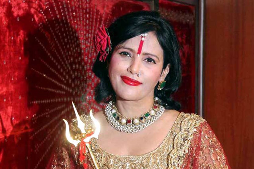 radhe maa, राधे माँ