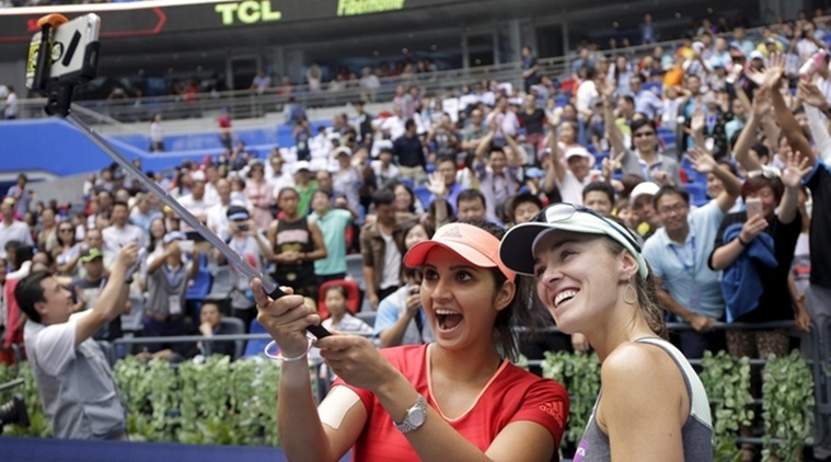 Sania Mirza , Martina Hingis, seventh WTA title, Wuhan Open, Tennis, Loksatta, Loksatta news, Marathi, Marathi news