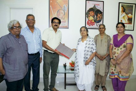डॉ. सरोजिनी राजगुरू 