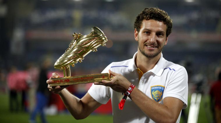 Chennaiyin FC captain Elano ,, चेन्नईच्या कर्णधाराला अटक