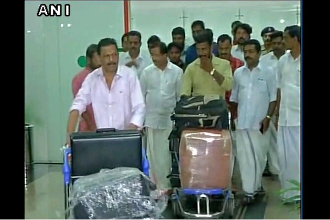 अत्याचार झालेले ‘ते’ युवक सौदीतून भारतात परतले