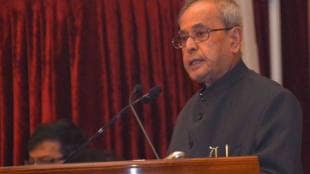 Pranab Mukherjee, President, Remove divisive views empower the poor , Sabarmati Ashram , Mahatma Gandhi, Loksatta, Loksatta news, Marathi, Marathi news