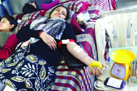 महाराष्ट्रात २१ हजार रक्तदान शिबिरांचे आयोजन करण्यात आले. 