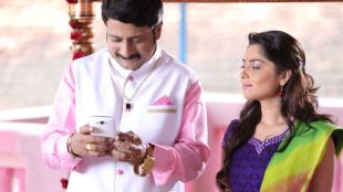 jitendra joshi, poshter girl,जितेंद्र जोशी,पोश्टर गर्ल