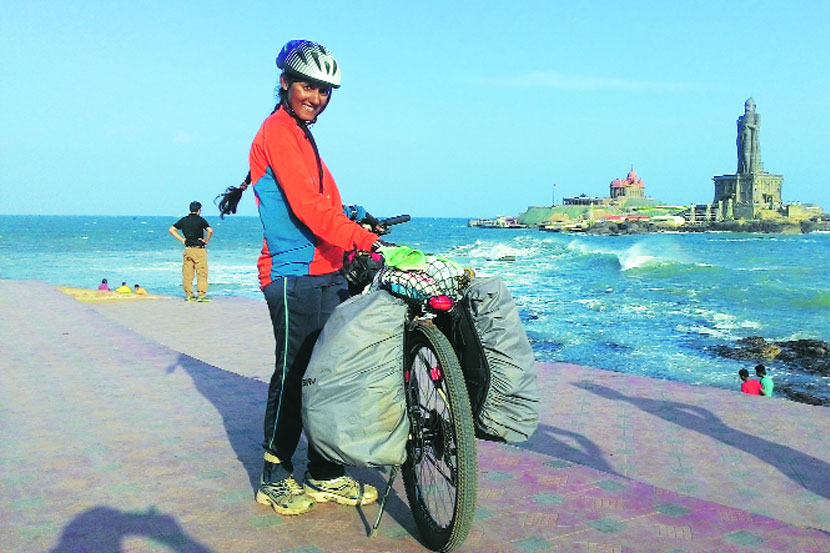 प्रिसिलिया मदनने आपली सायकल भटकंती ११ जानेवारीरोजी कन्याकुमारी येथे पूर्ण केली