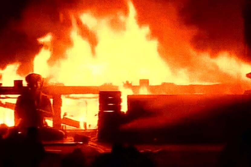 पुण्यात एकाच रात्री जळीतकांडाच्या दोन घटना