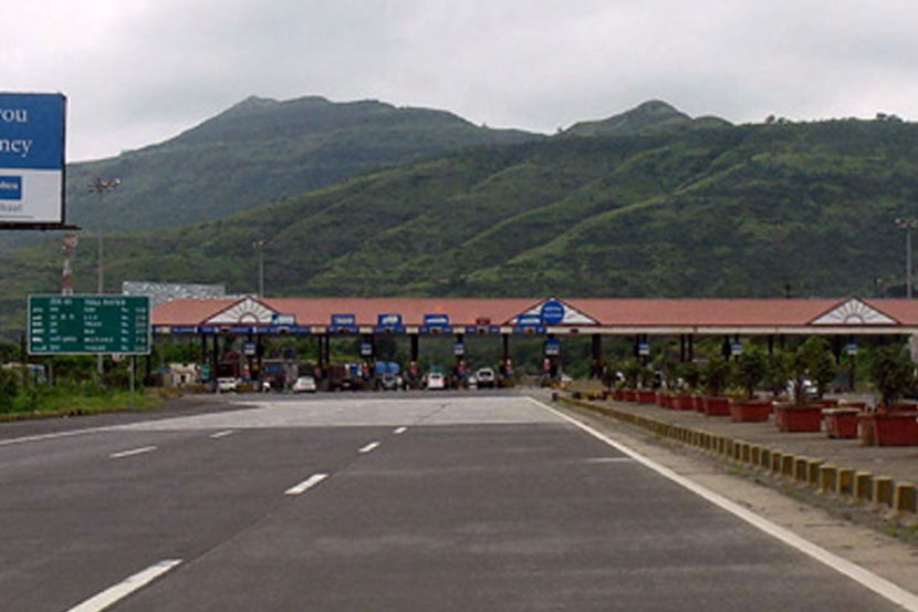 mumbai pune express