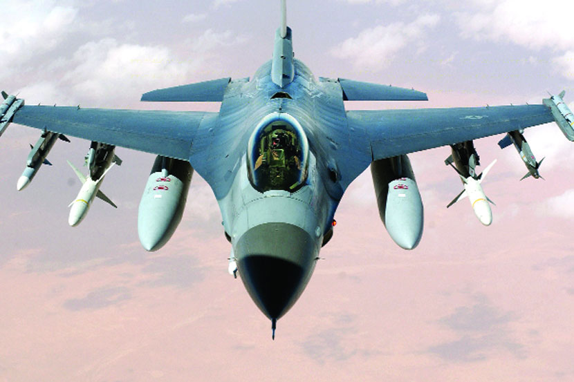 अनेकांचा विरोध डावलून पाकिस्तानला एफ १६ विमाने देणार