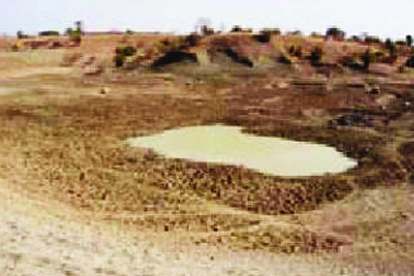 राज्यभरात जलयुक्त शिवारचा नुसताच ‘झपाटा’