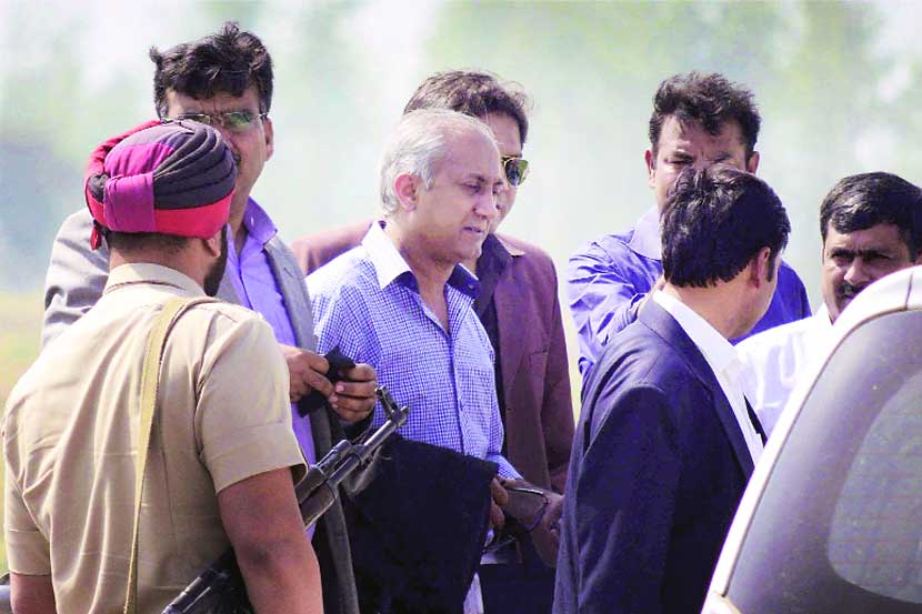 तपास करुन परतताना पाकिस्तानी पथक