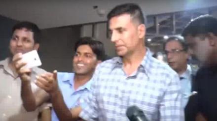 VIDEO: अक्षय कुमारच्या बॉडीगार्डने चाहत्याच्या कानशिलात लगावली!