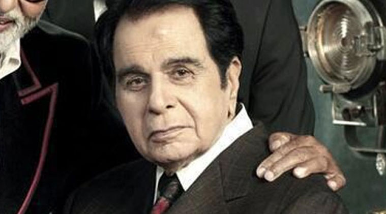 Dilip Kumar, Bollywood, Lilavati Hospital, Mumbai , Loksatta, Loksatta news, Marathi, Marathi news