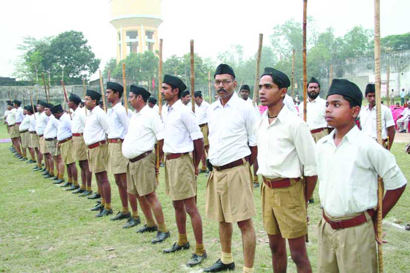 RSS कडून देशातील विद्यापीठे चालविण्याचा घाट, रोहित वेमुलाच्या सहकाऱ्याचा आरोप