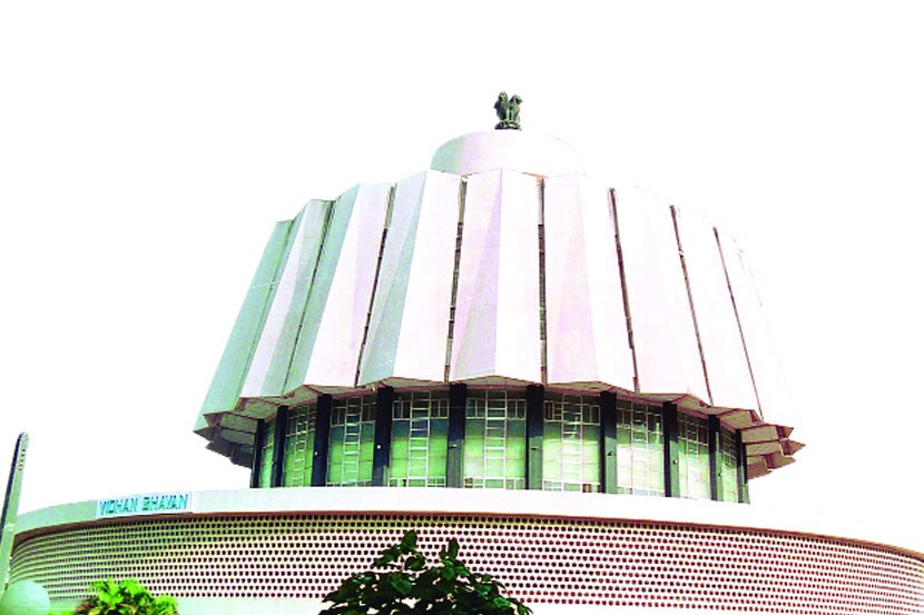 महाधिवक्ता नियुक्तीचा घोळ विधान परिषदेत गदारोळ