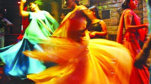 Mumbai police , dance bars, SC, Loksatta, Loksatta news, Marathi, Marathi news