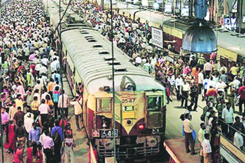 harbour railway , local train, Mumbai, CST, Loksatta, Loksatta news, Marathi, Marathi news