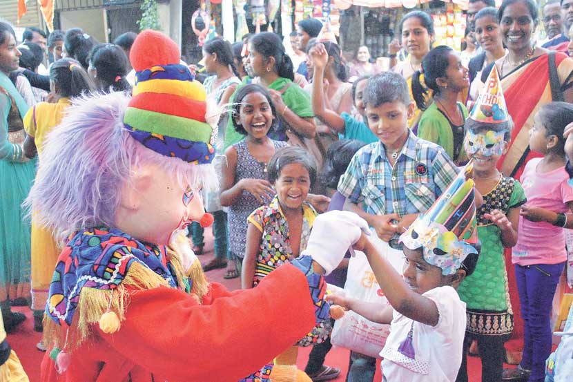 चिमुकल्या भाचे मंडळींची मामाच्या गावची सफर रंगली
