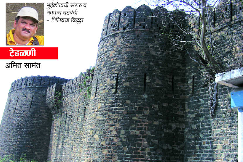 तटबंदी आणि बुरूज