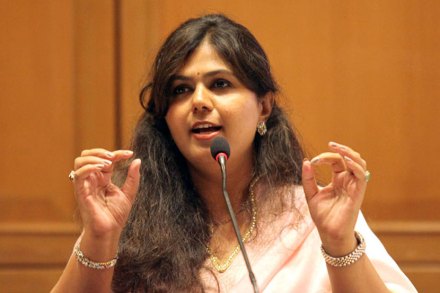 Pankaja Munde , Namdevshashtri, bhagwangad, Maratha morcha, Loksatta, loksatta news, Marahti, Marathi news