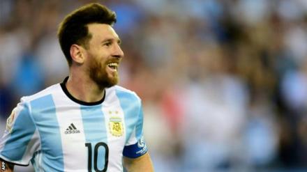 Argentina , Lionel Messi, football, decision to retire , Sports news, Loksatta, loksatta news, Marathi, Marathi news