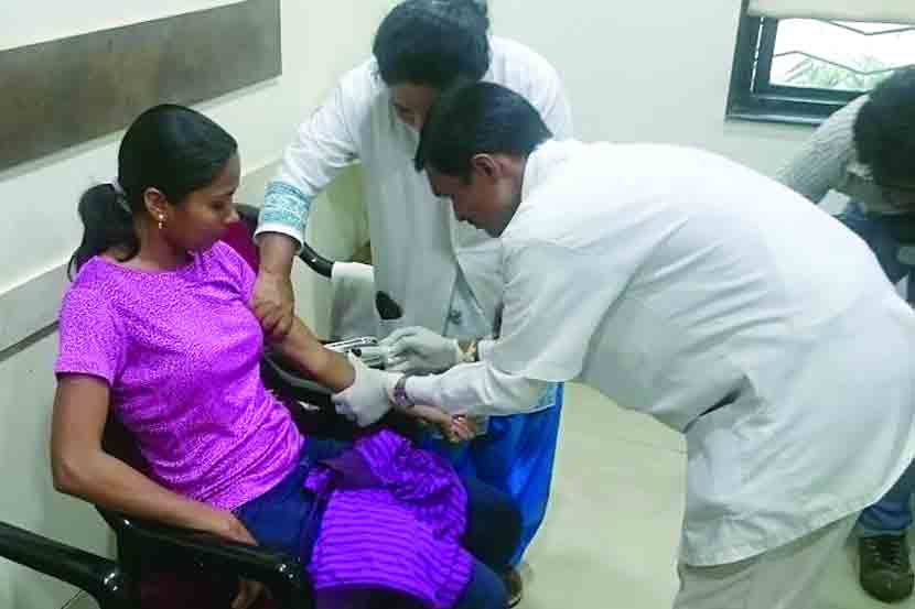 कविता राऊतची नाशिक जिल्हा रुग्णालयात वैद्यकीय तपासणी झाली.